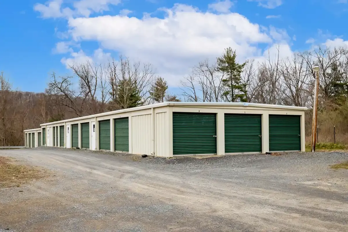Self storage KO Storage of Berkeley Springs, WV